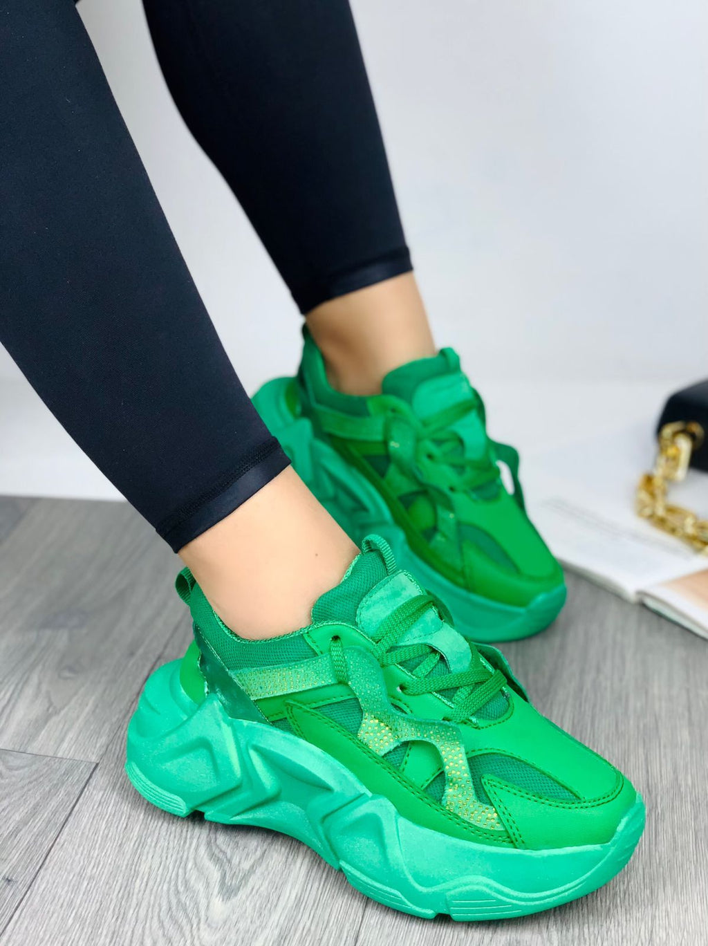 QUEEN TENIS 👟